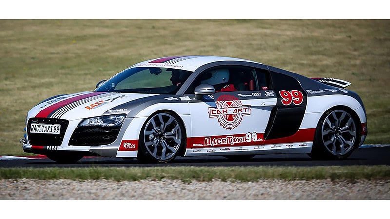 Fahrzeug auf der Rennstrecke Audi R8 V10 selber fahren auf dem Lausitzring