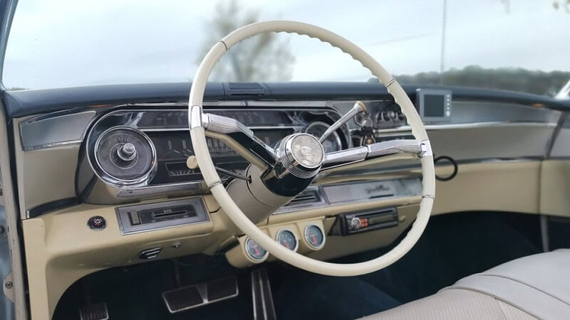 1965 Cadillac DeVille - Ansicht des Lenkrades