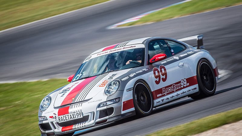 Porsche 911 in der Kurve - Porsche 911 GT3 Cup selber fahren