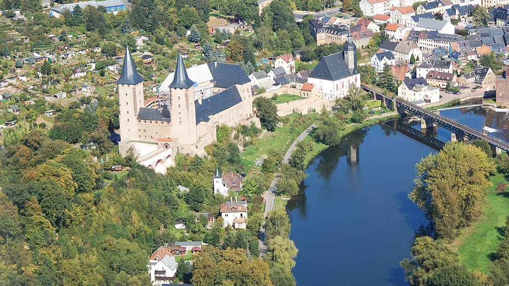 Rundflug über Chemnitz Ausblick beim Rundflug auf Wälder und Wiesen