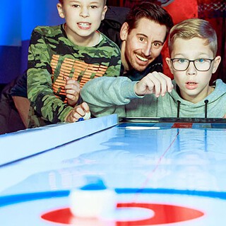 Familie soviel Mini-Curling